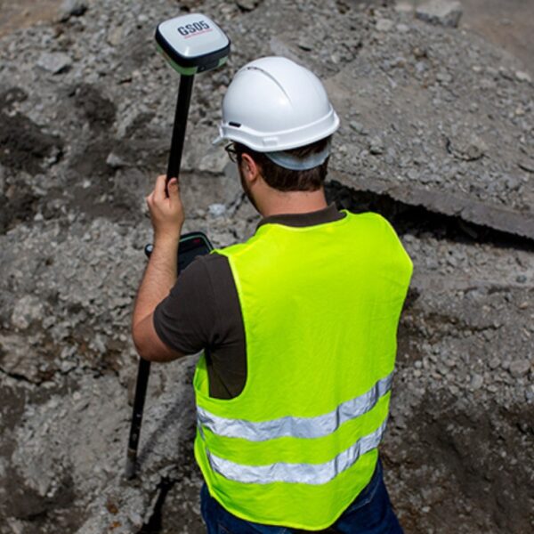 Leica-GS05-GNSS-RTK-Rover-2